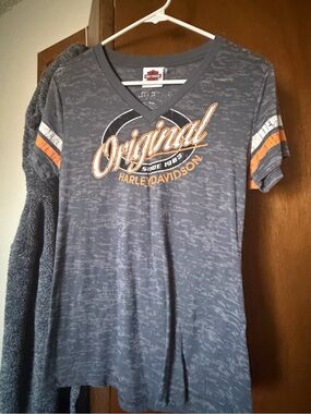 Harley-Davidson Gray V-Neck Tee with Orange Accents